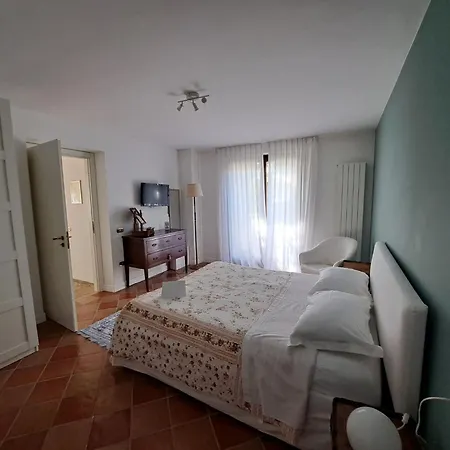 Daphne Experience - By Interhome Casa vacanze Loreto Aprutino
