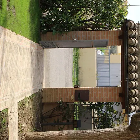 Daphne Experience - By Interhome Сasa de vacaciones *